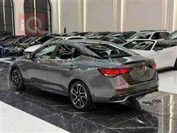 نیسان سێنترا